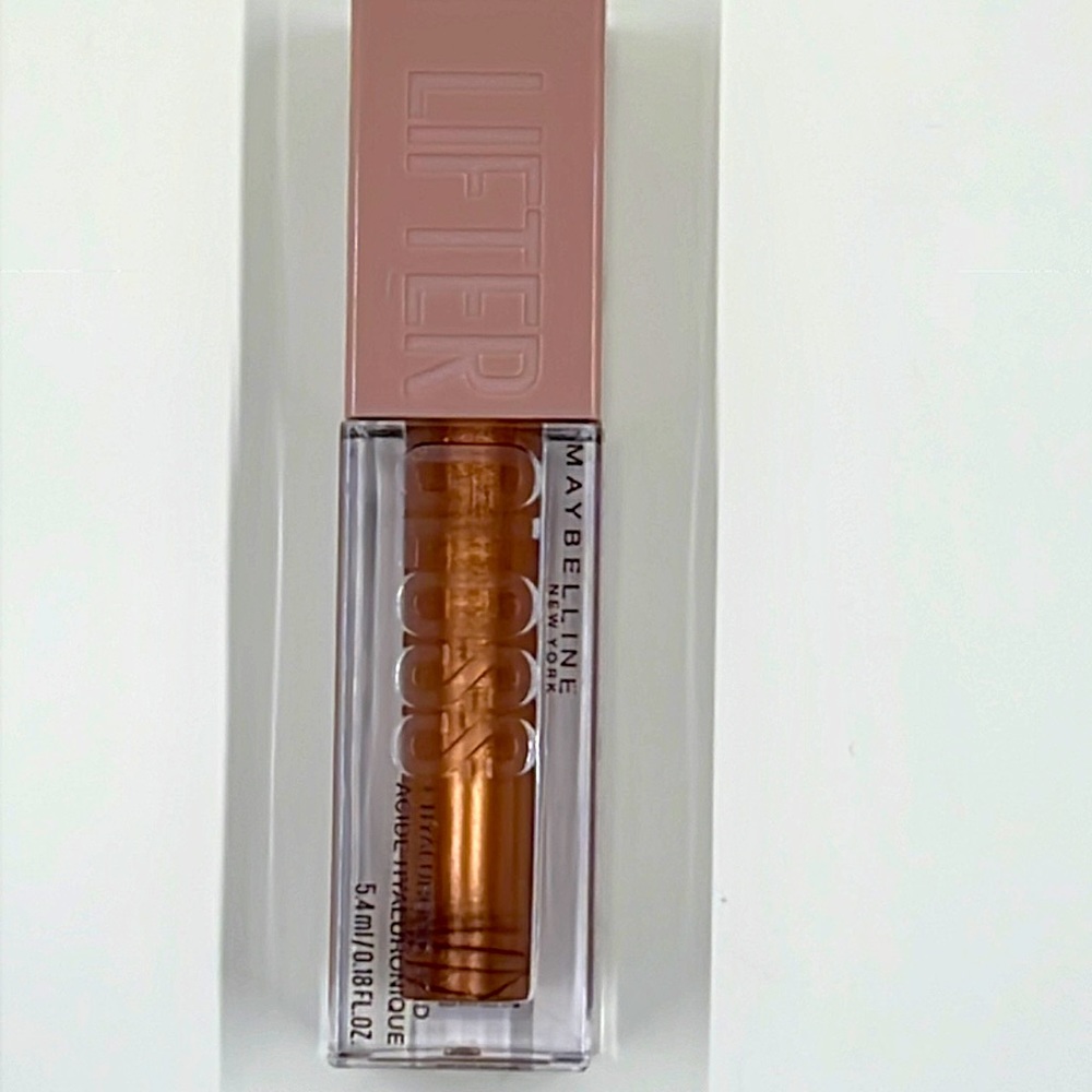 MAYBELLINE- Lifter Gloss 019 Gold